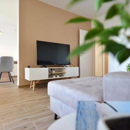 Apartman Lola ซาดาร์ ภายนอก รูปภาพ