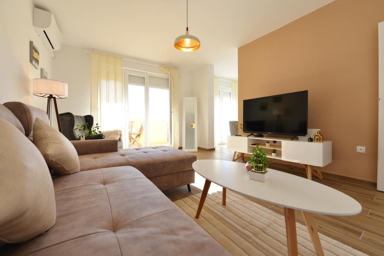 Apartman Lola ซาดาร์ ภายนอก รูปภาพ