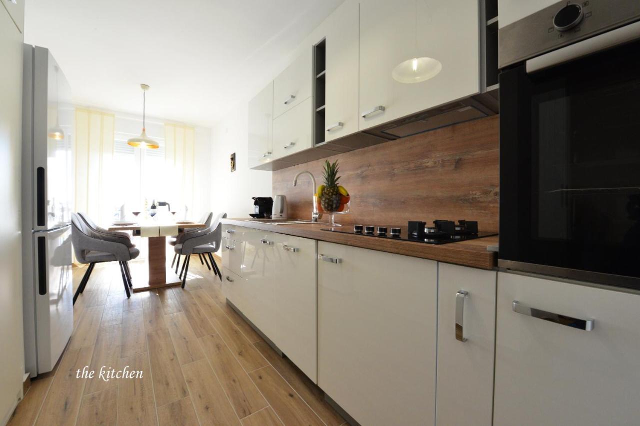 Apartman Lola ซาดาร์ ภายนอก รูปภาพ